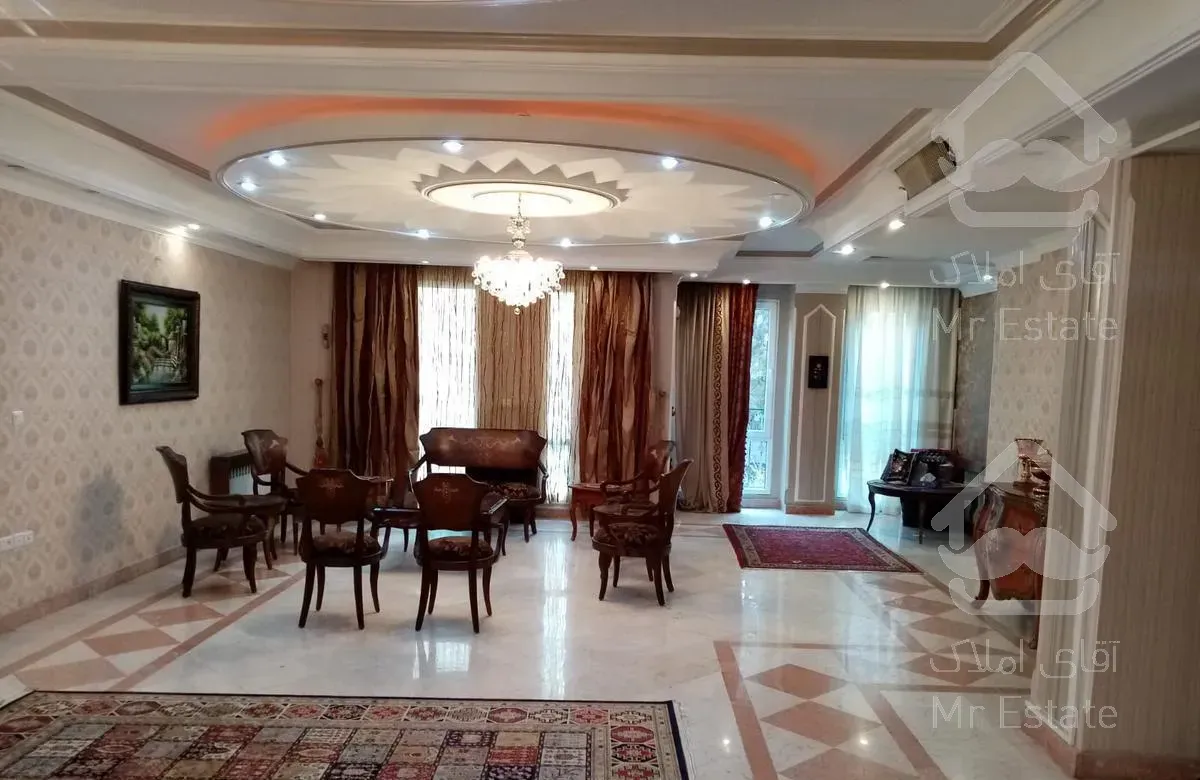 آپارتمان، 215 متر، سازمان برنامه مرکزی