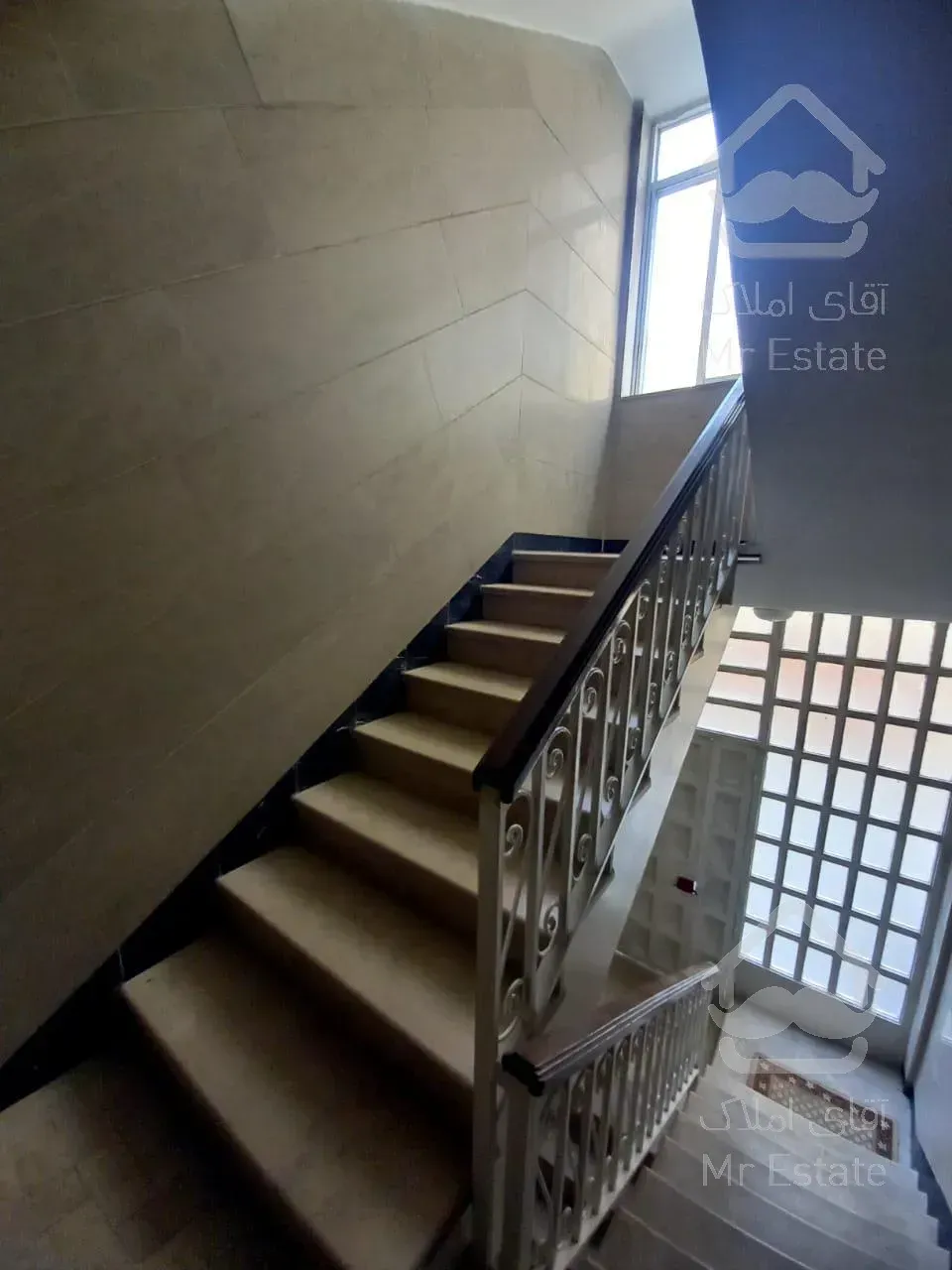 فروش آپارتمان فرشته 117  متر اکازيون