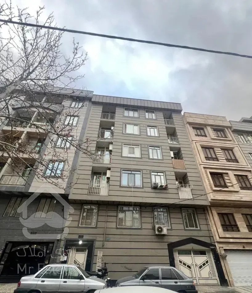 ۵۲متر آسانسوری انباری بالکن روبه آفتاب