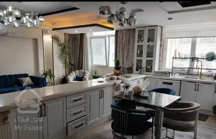 ۷۵متر ۲خواب*سالن پرده خور*تخلیه*چهار باغ غربی