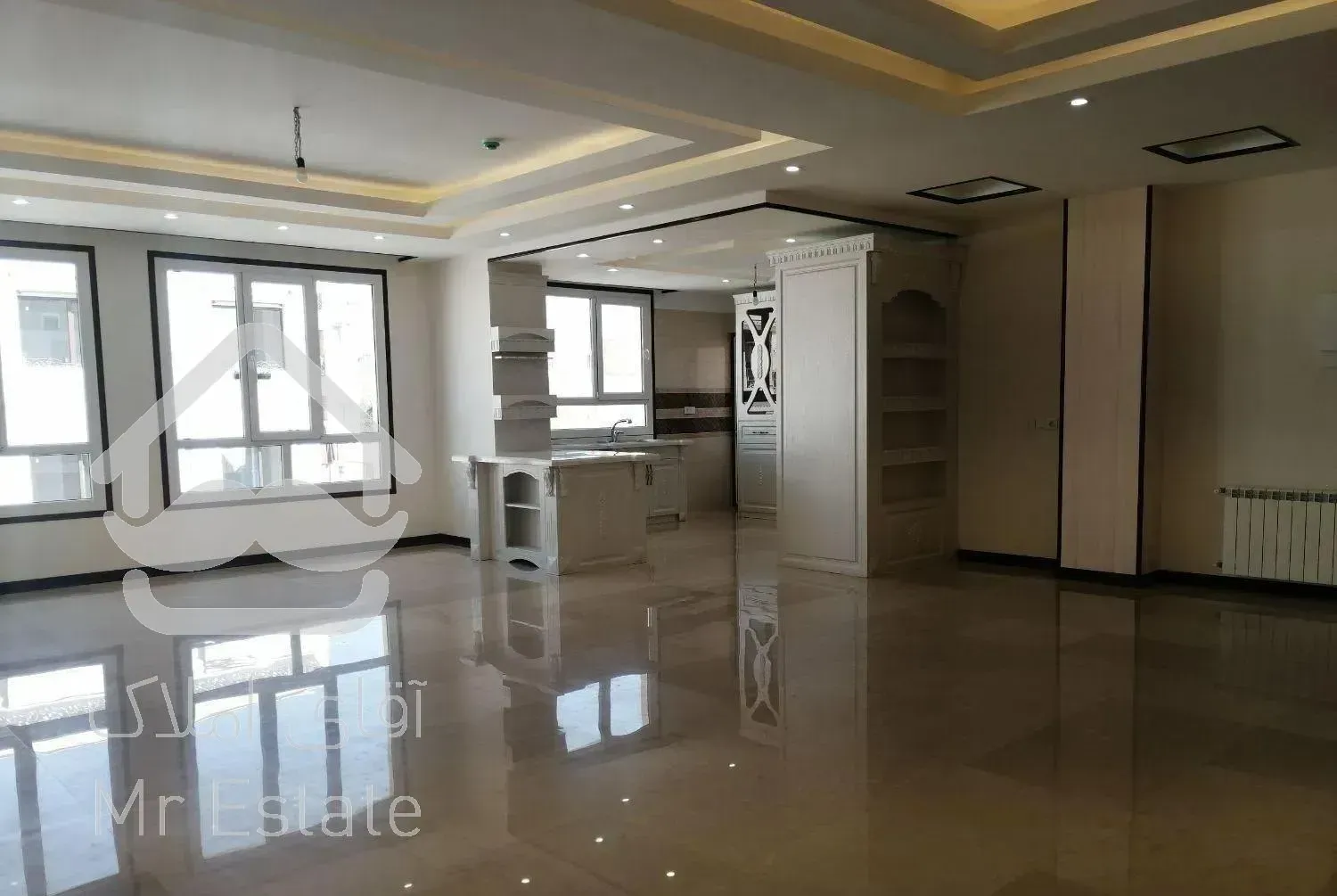 133 متر 3 خواب / کلید نخورده / کوی بیمه