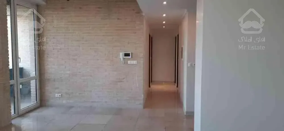 آپارتمان ۱۳۱متری کامرانیه جنوبی نوساز