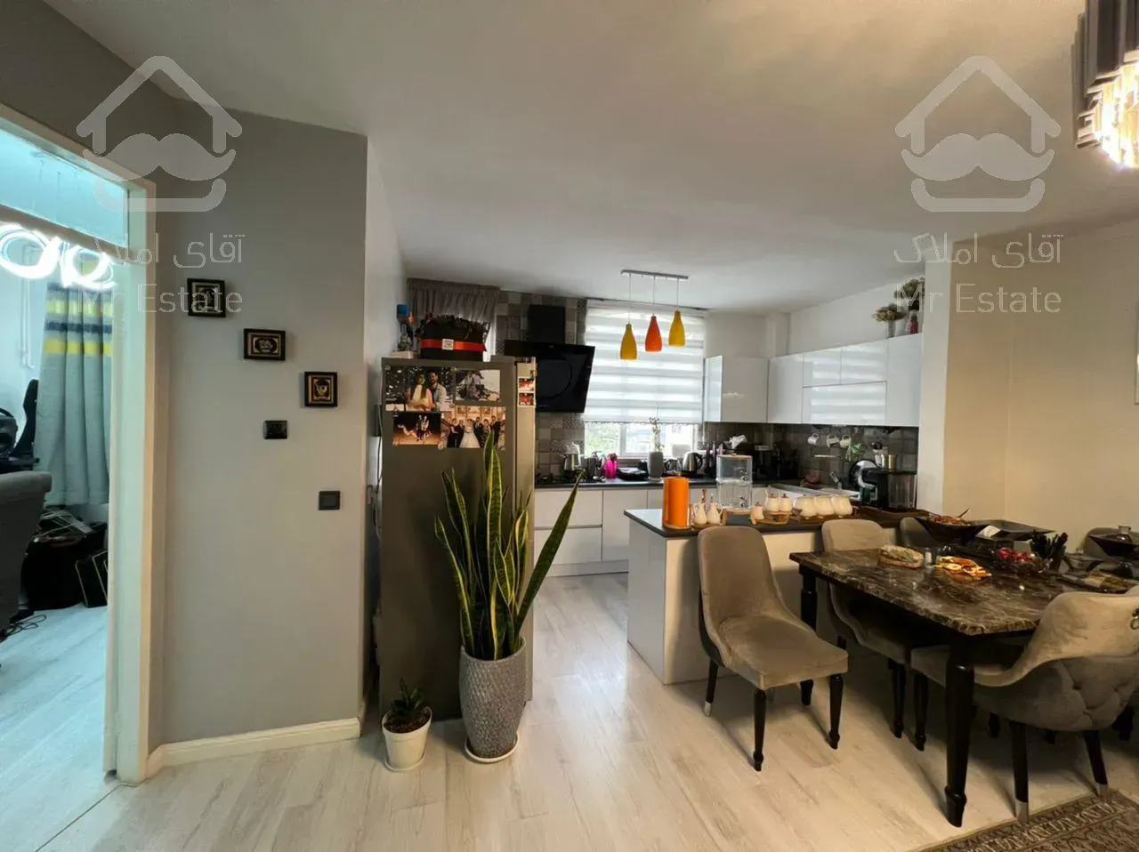 ۶۸متر۲خواب/فردوس غرب/فول/لوکیشن عالی وبدون ضعف/۵ساله