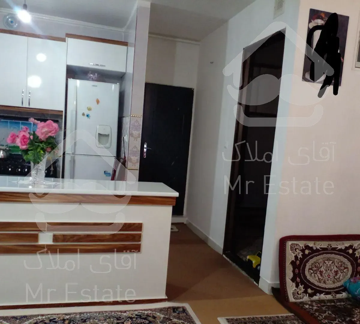 خانه ۱۱۵ متری در آخرطالقانی طبقه همکف