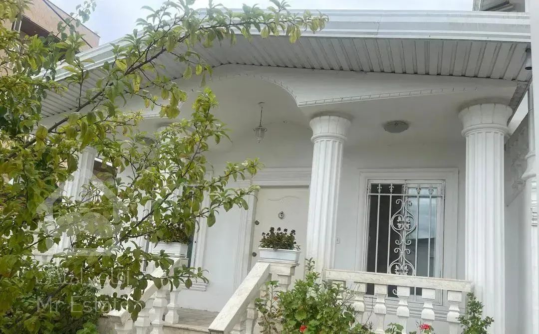 ویلای نیم پیلوت نور