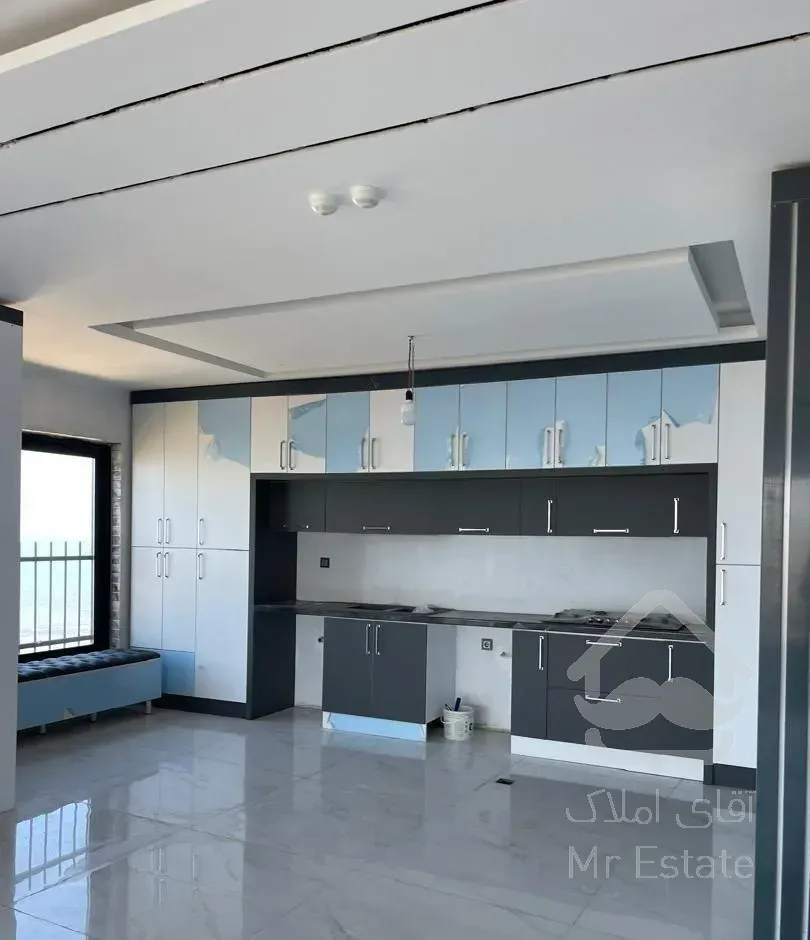 اپارتمان ساحلی تک واحدی پلاک یک  (مهدی امینی)