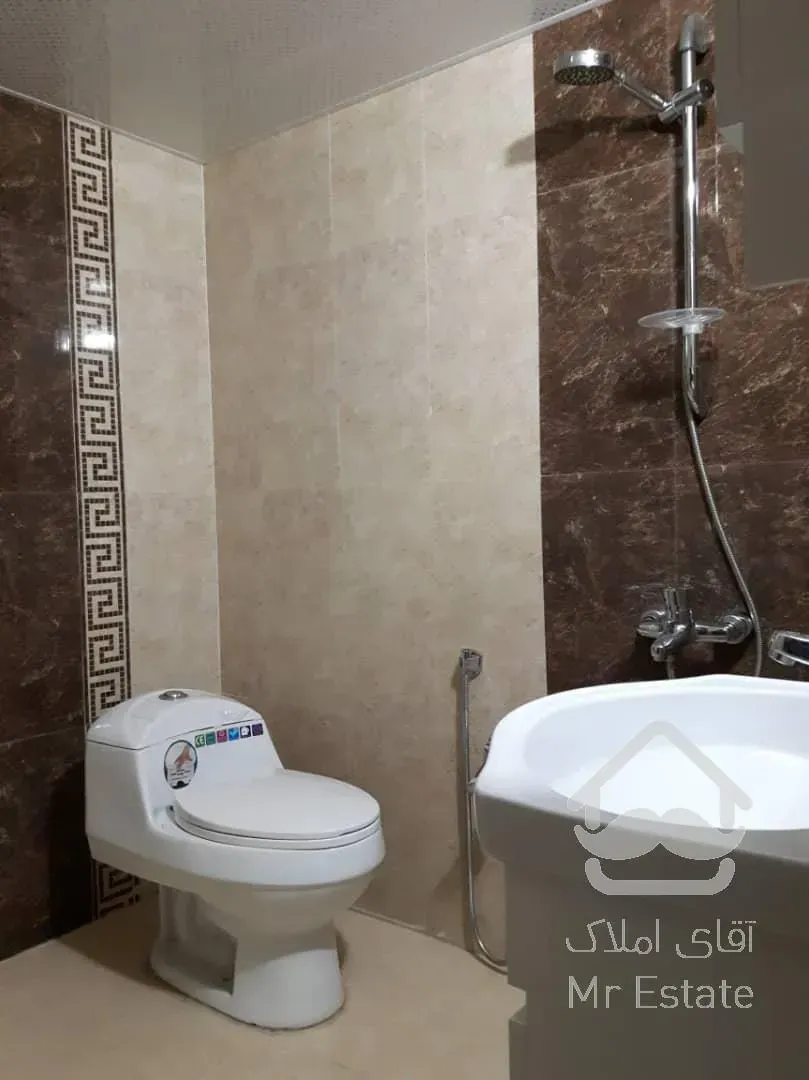 یک واحد ۹۲ متری جهت امور پزشکی و مطب