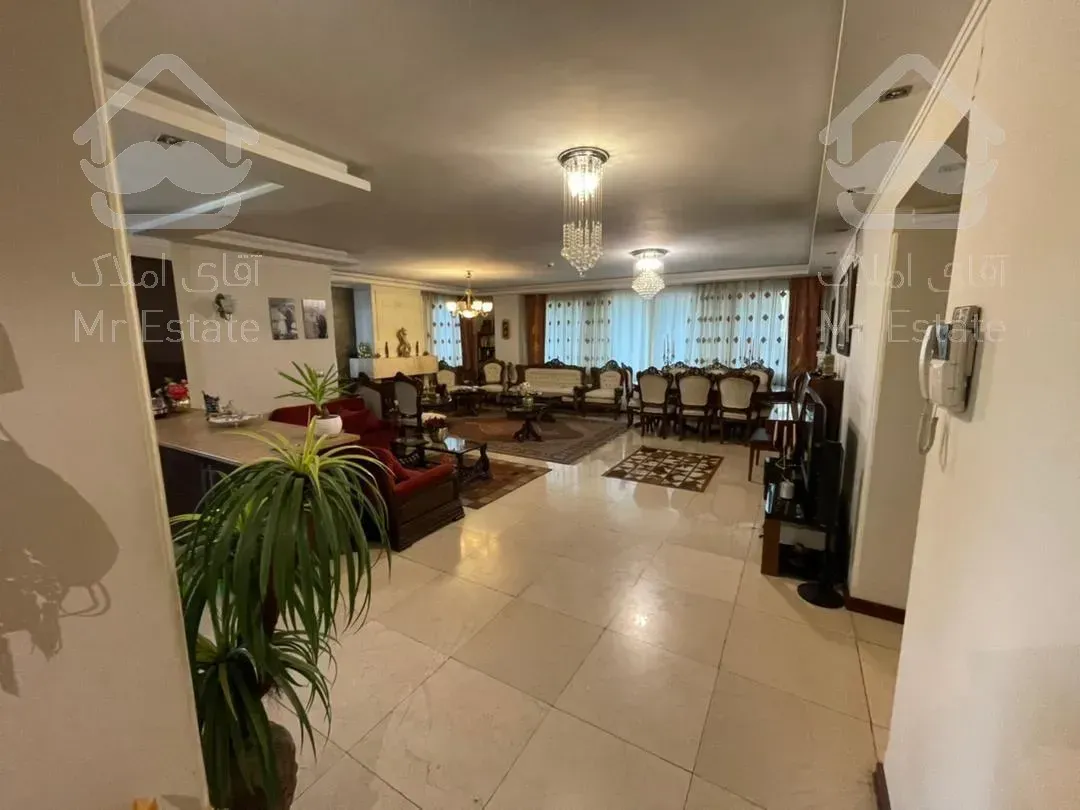 اجاره و رهن آپارتمان محمودیه 170  متر لوکس