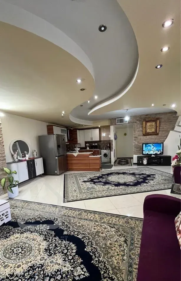 فروش واحد۱۰۰ متری نقلی تاپ لوکیشن فاز۳ شهرک فجر