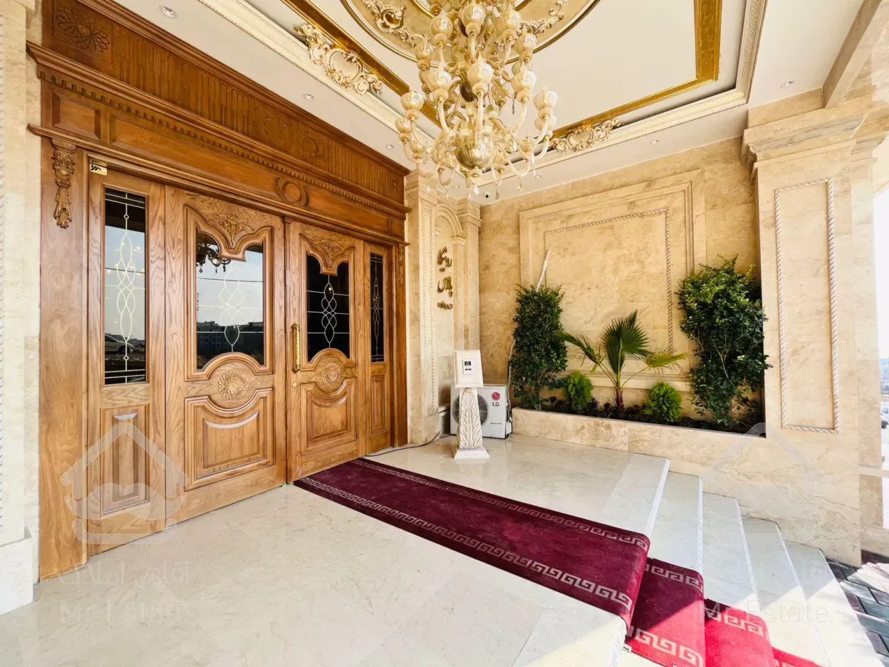 ۱۳۰ متر ۳ خواب برج مجلل رونیکا پالاس پونک