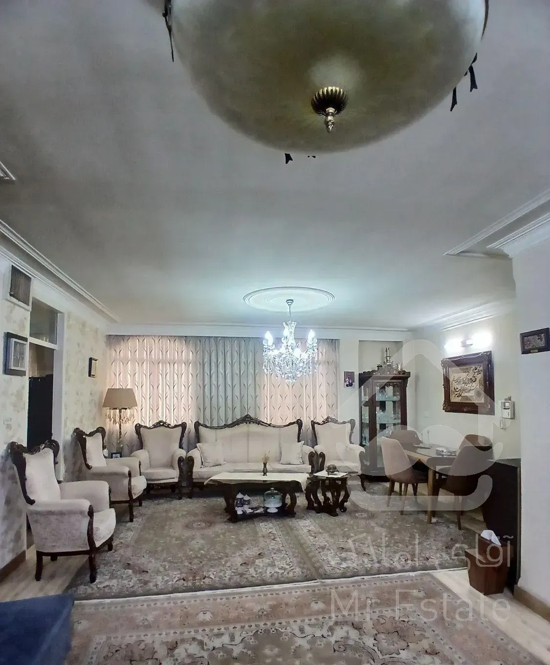 فروش آپارتمان ۸۰ متری ۲ خوابه طبقه ۳ در منیریه