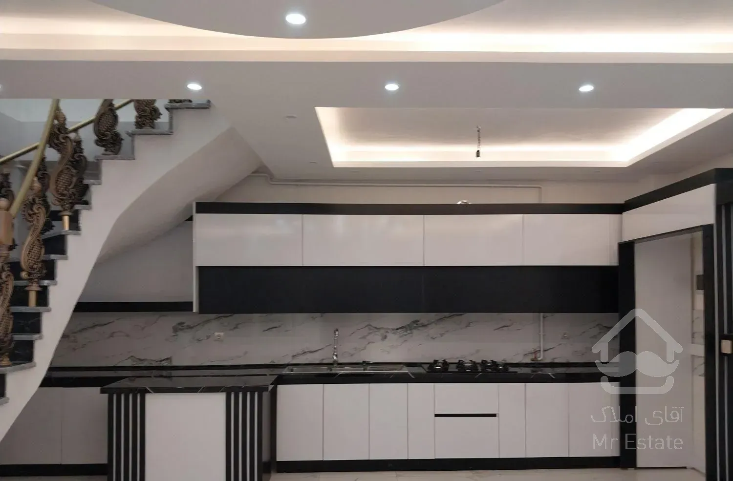 فروش ویلای دوبلکس کلید نخورده