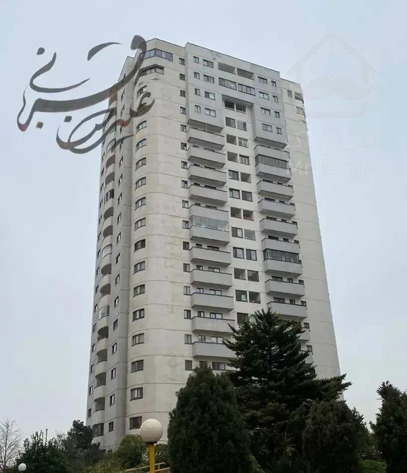 ۱۴۲ متر ۳ خواب / بازسازی شده /نور و نقشه عاالی