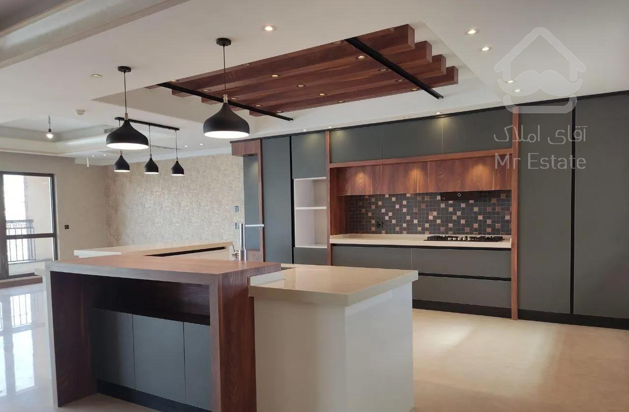 آپارتمان ۲۶۴متری ۴خوابه / شهید عراقی