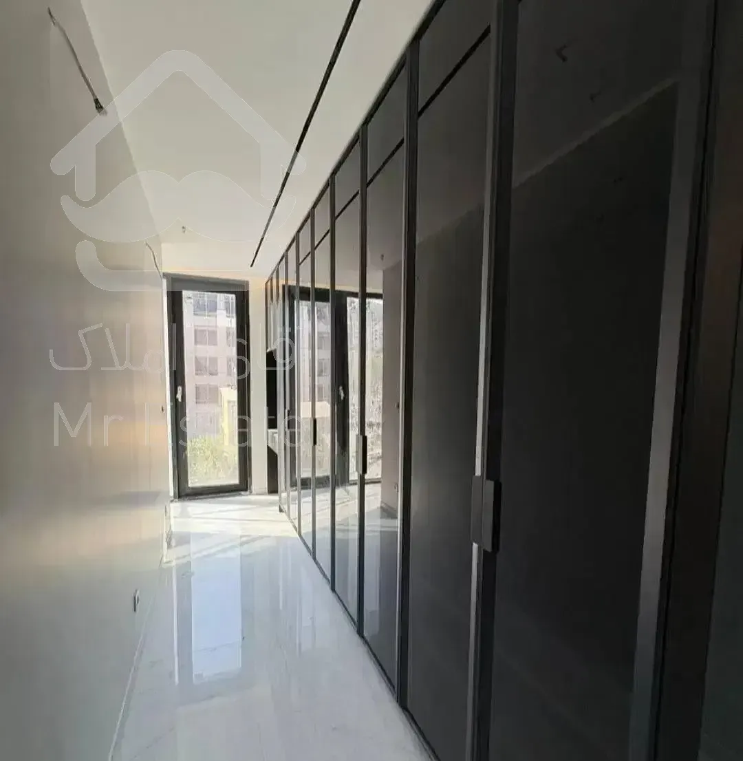 قلب سعادت آباد 175متر 3 خواب با مشاعات vip Modern