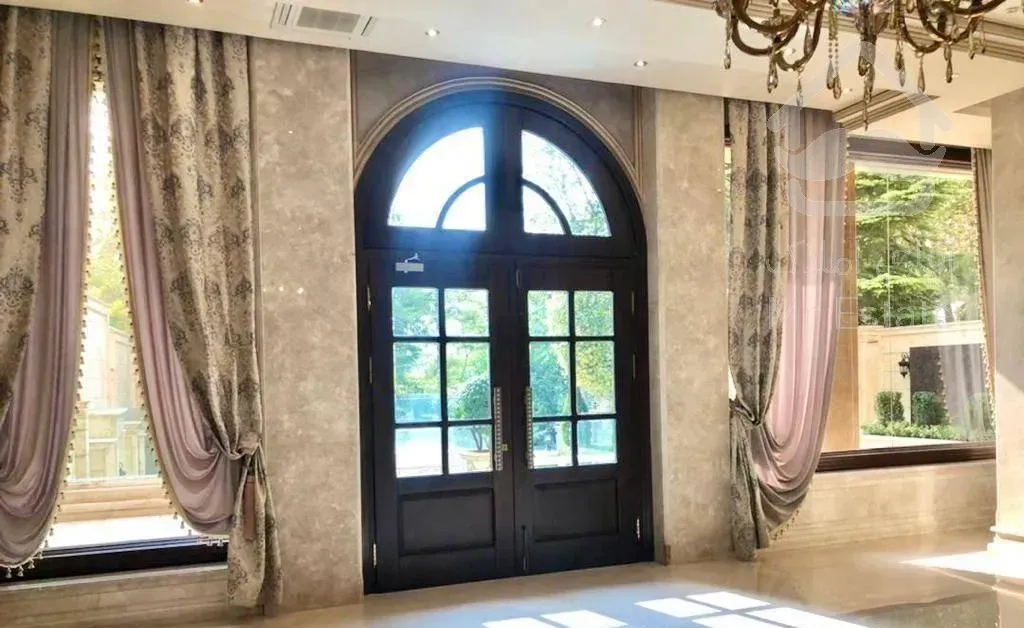 ۱۷۰ متر تک‌واحدی در قلب نیاوران / با طراحی کلاسیک