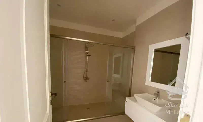 ۱۷۰ متر ۳ خواب دیباجی عطار