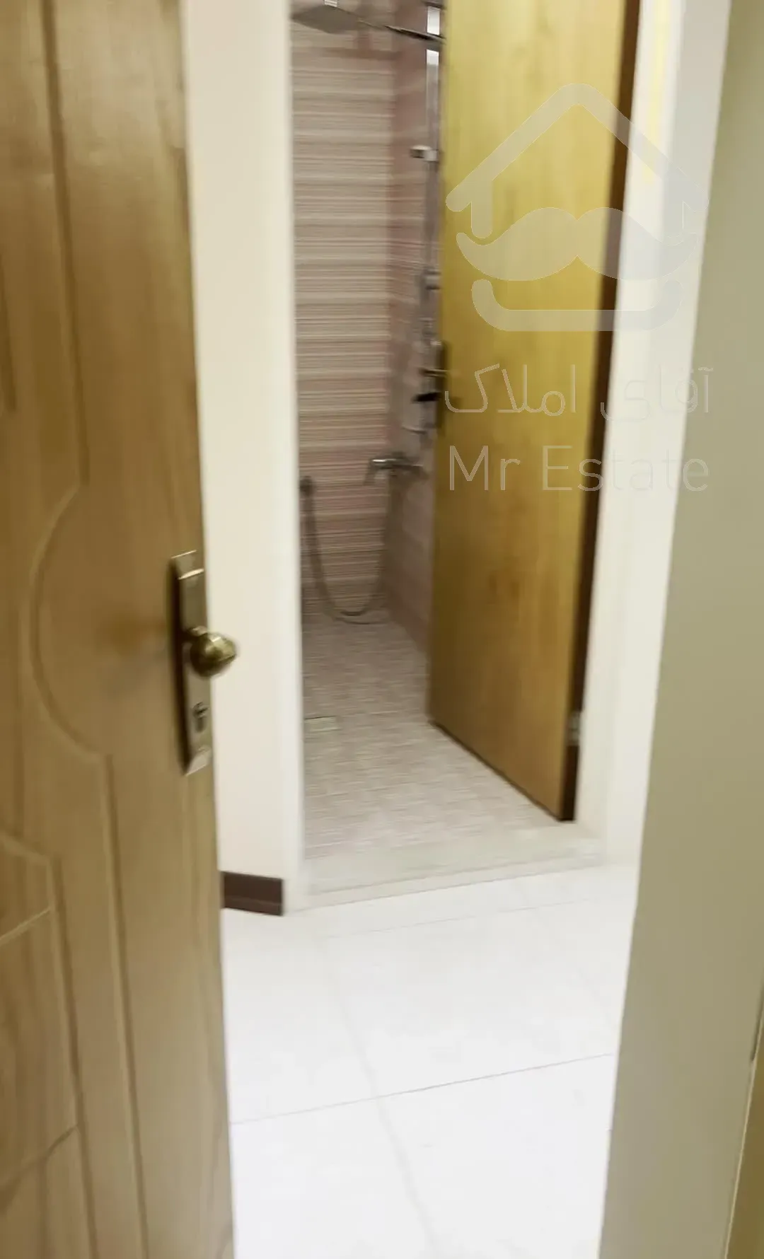 آپارتمان۷۶متری/تک واحد/مشتاق/خیابان باغ مشهد