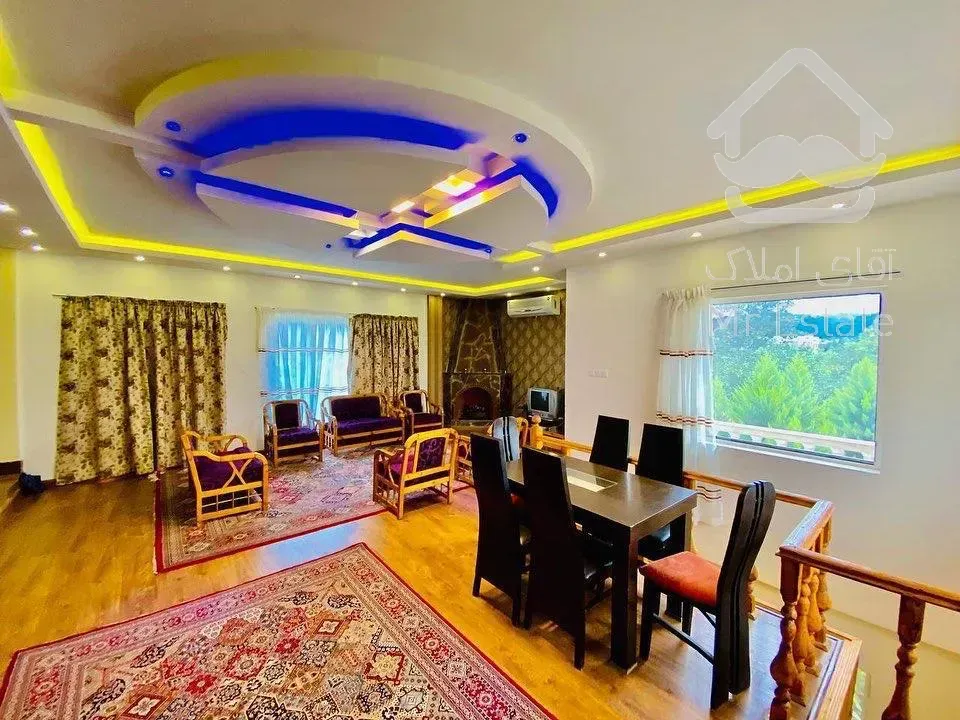 ويلا در بهترين لوكيشن فوق العاده لاكچرى  و برند نشين