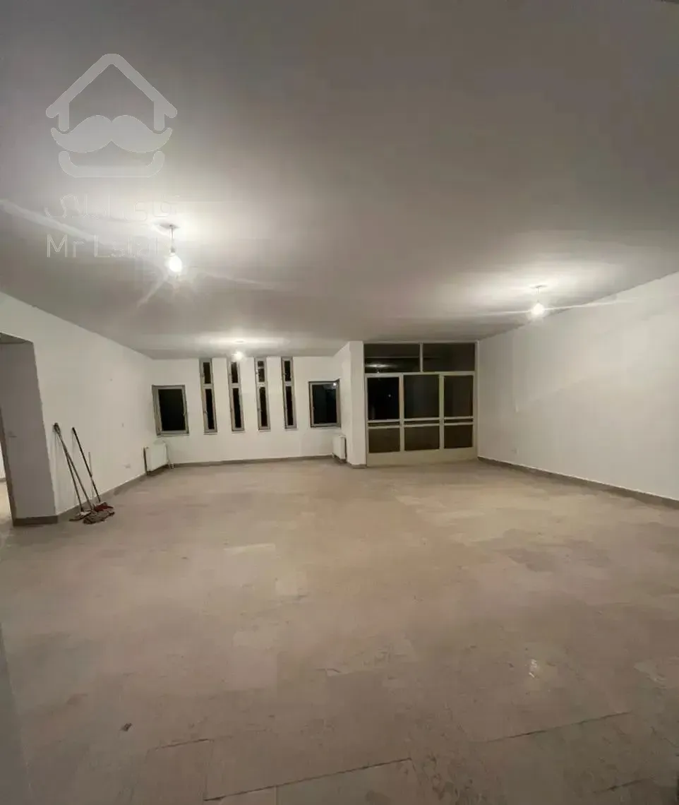 اجاره اپارتمان ۲۶۰ متری ۵ خوابه پاسداران