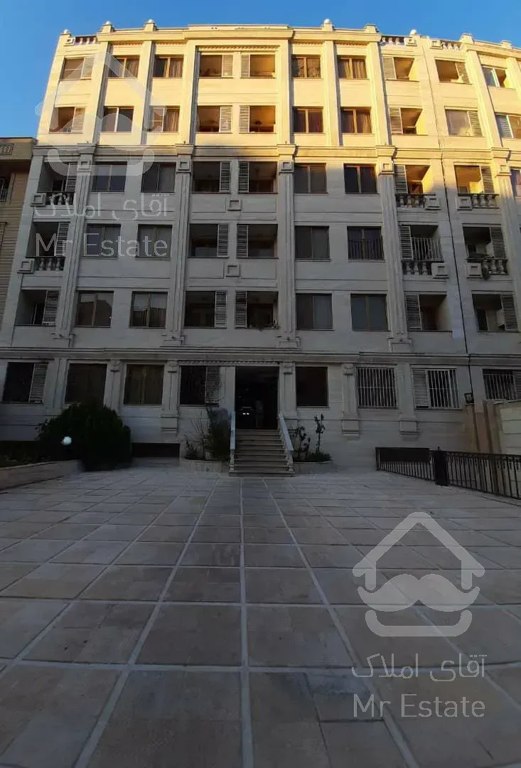 ۵۰ متر خوش نقشه