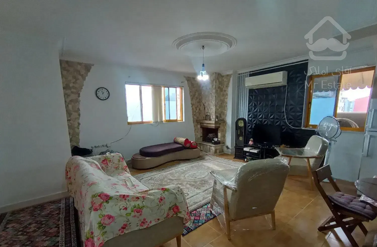 واحد78متری/ پارکینگ اختصاصی /غازیان ساحلقو