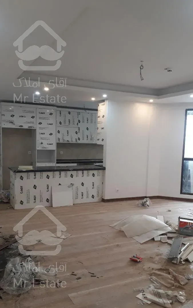 117متری دوخوابه 5 کیلومتری ایرانمال