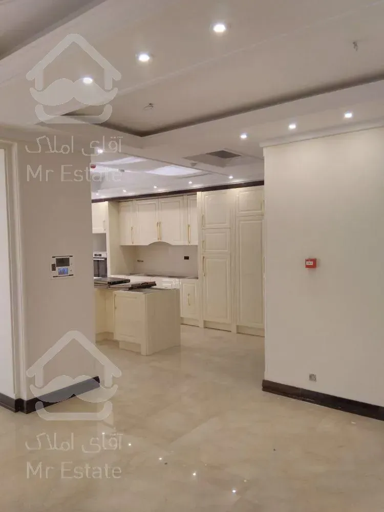 خرید و فروش آپارتمان مسکونی 300 متری فرمانیه مهماندوست