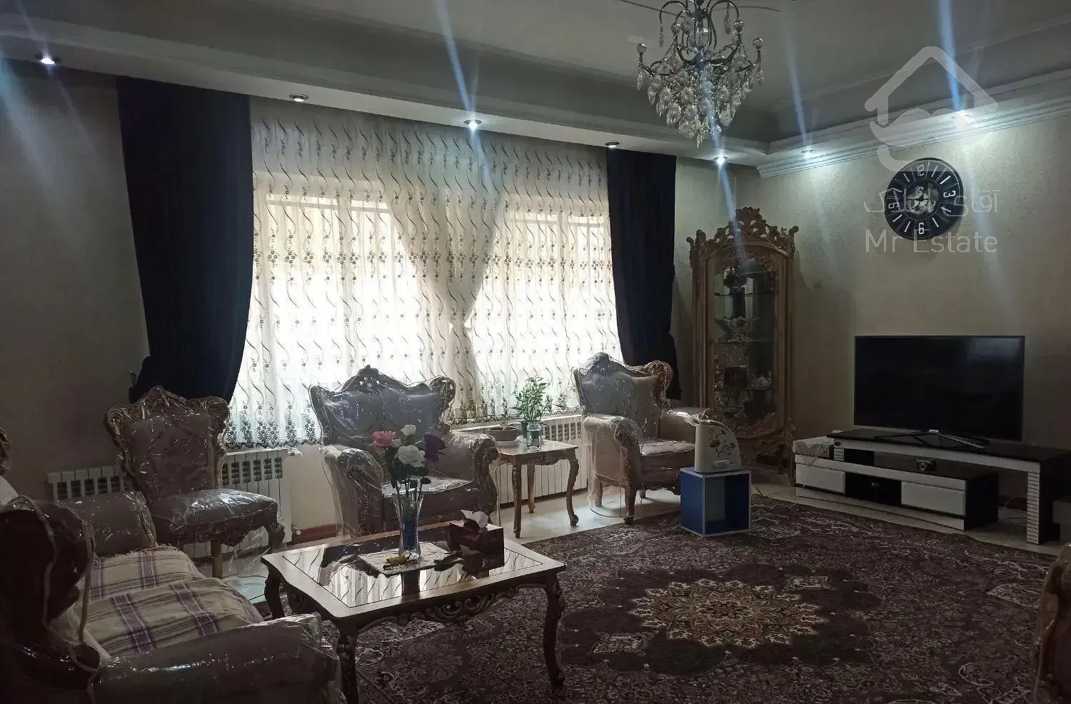 ۱۴۰متر  کریم خان  نجات الهی  طبقه اول