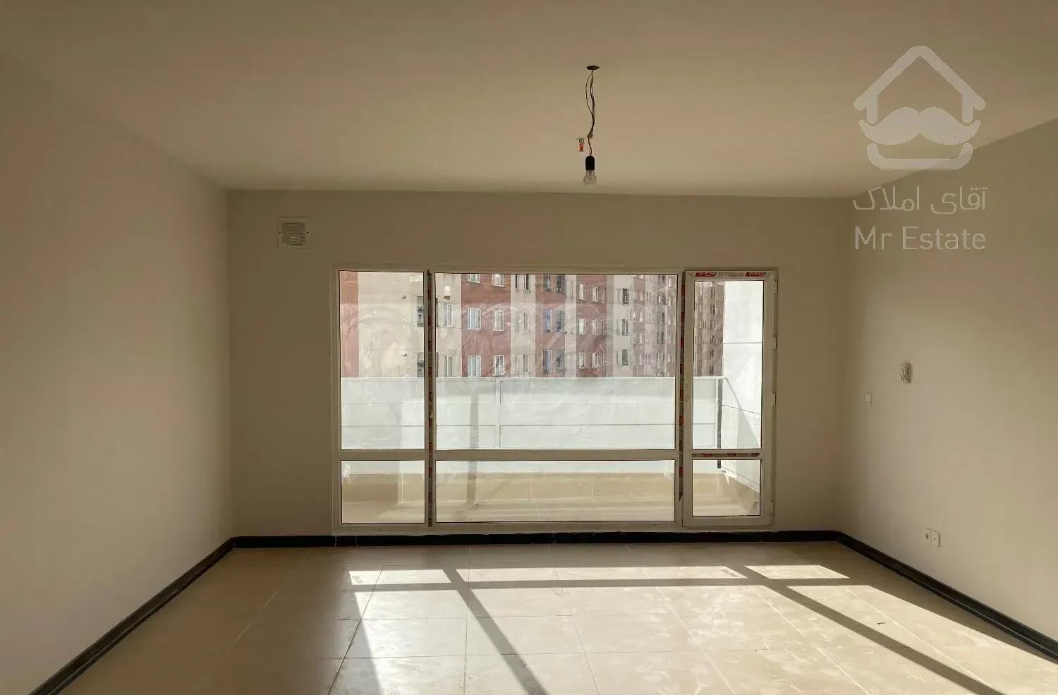 واحد ۱۰۲متری باران۲ رهن