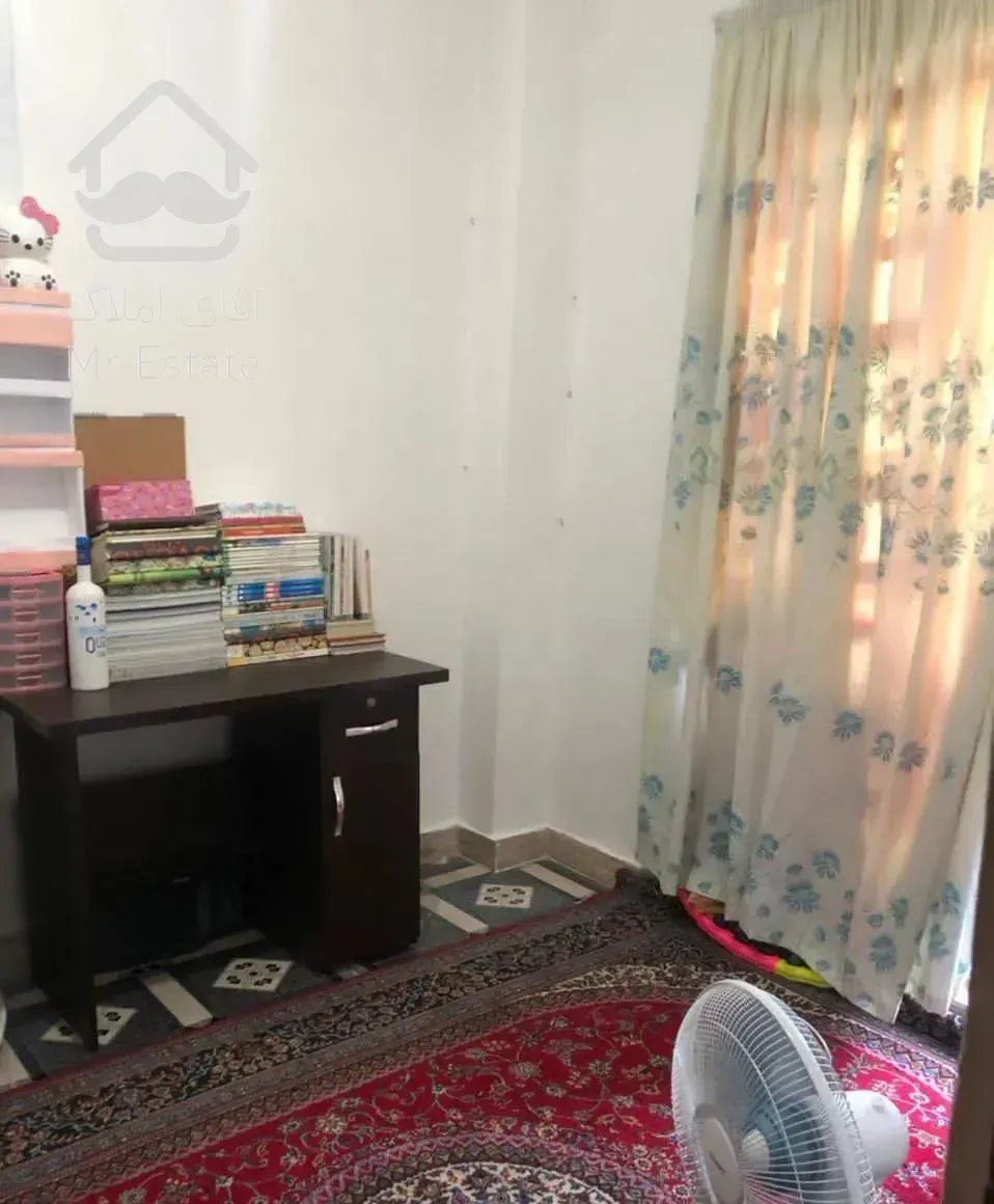 فروش واحد 90 متری آسانسور/ ساختمان کم واحد