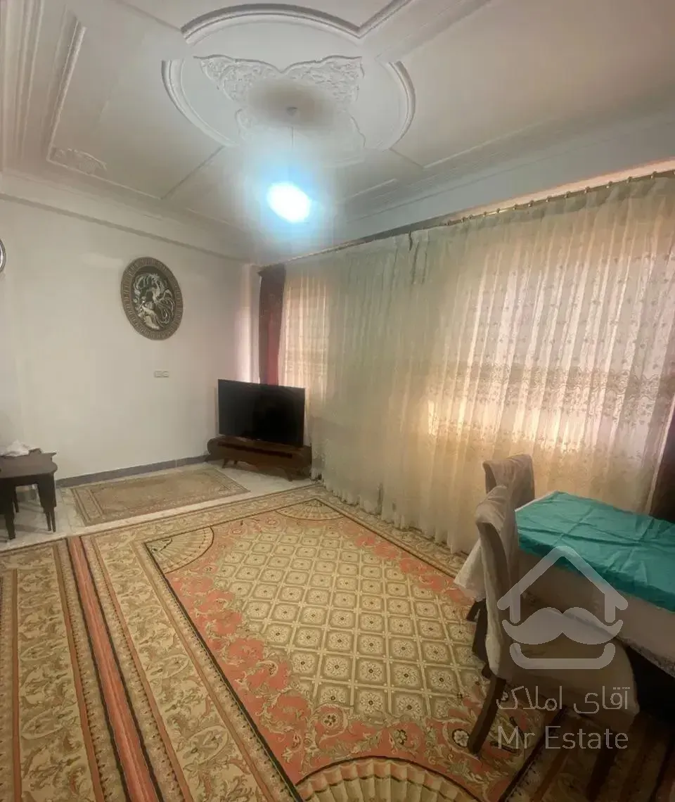 (طبقه ۸۰ متری) مستقل / خوش نقشه/ سند دار