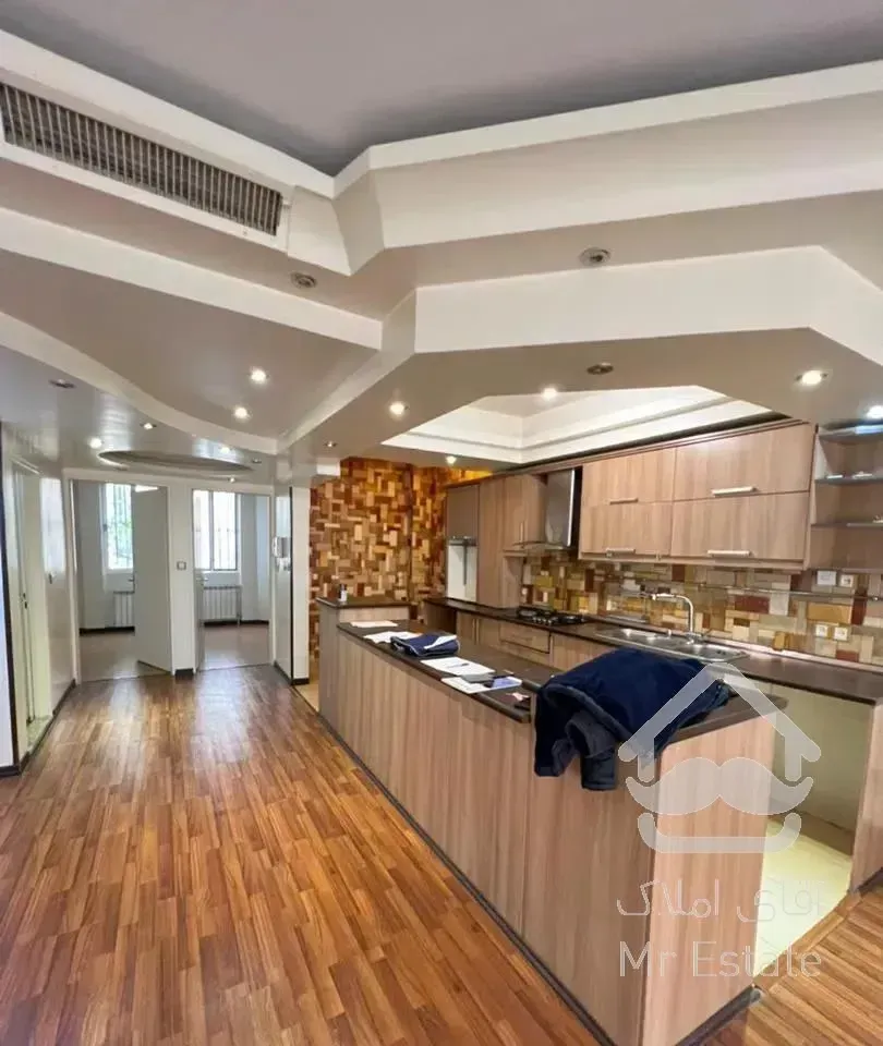 ۷۰ متر * ۲ خواب * دزاشیب * مناسب زندگی و محل کار