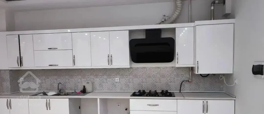 آپارتمان ۱۰۰ متری اقبال