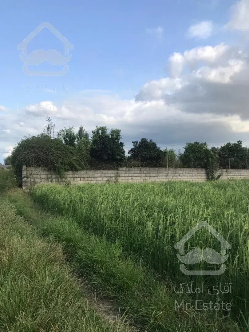 زمين ٣٠٠ متري مناسب براي سرمايه گذاري