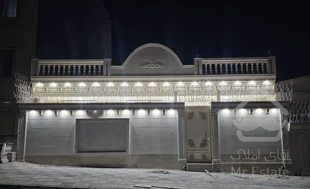 فروش خونه ویلایی در الهیه ۵ خواب