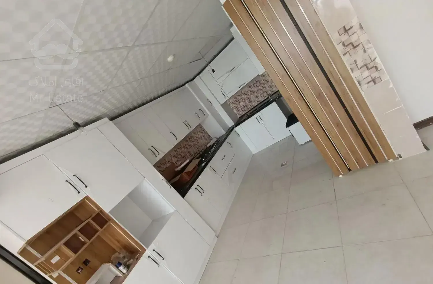 فروش دوخوابه 130متری لوکس نوساز صدرا موقعیت ملکی