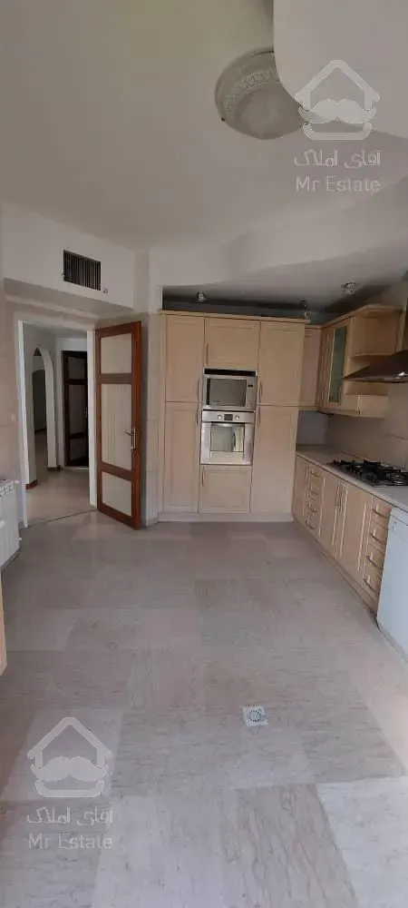 اجاره و رهن آپارتمان فرشته 200  متر شیک