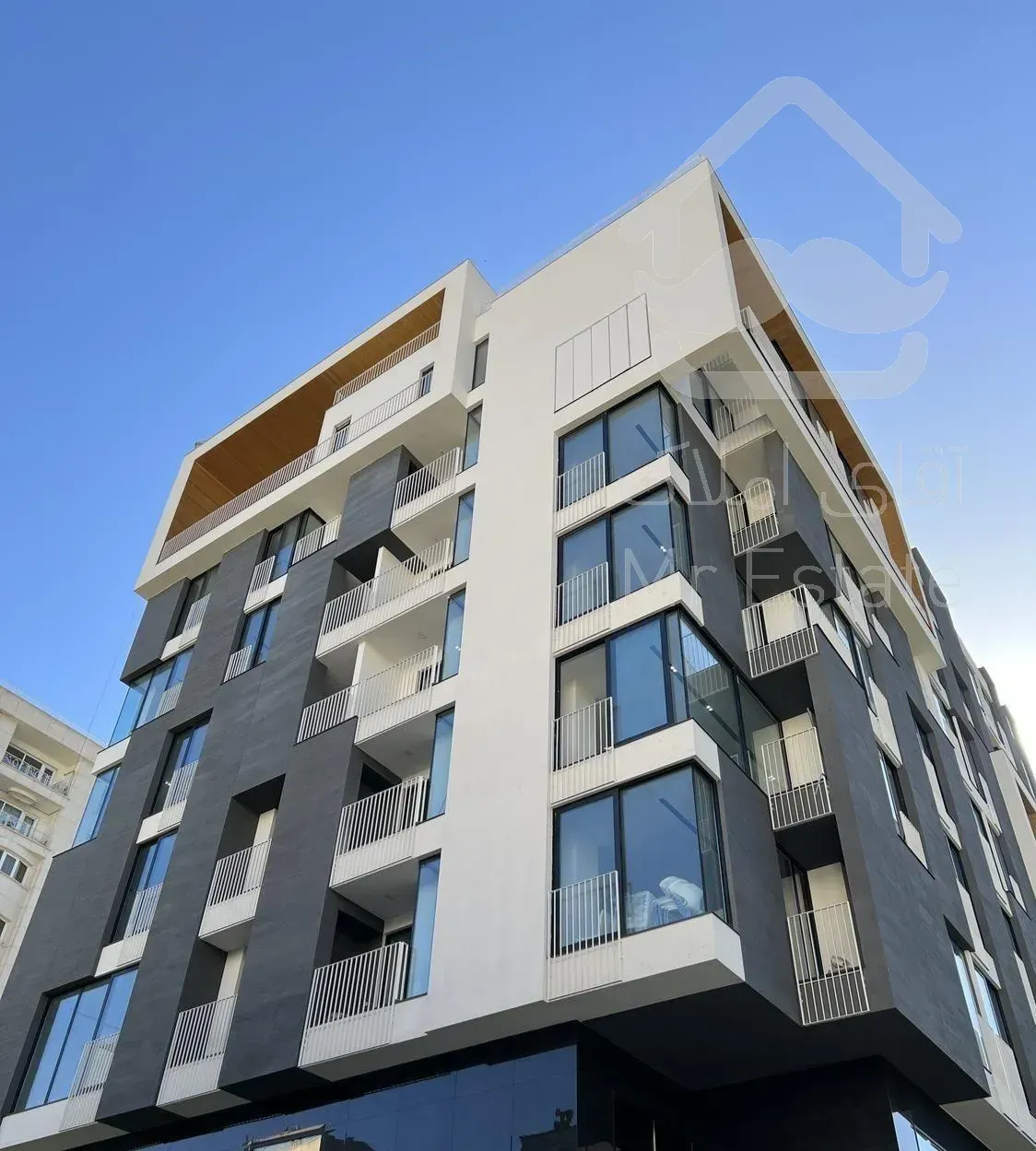 پروژه‌ای خاص  ۲۴۵متر با جزئیات متمایز / جنوبی سجاد