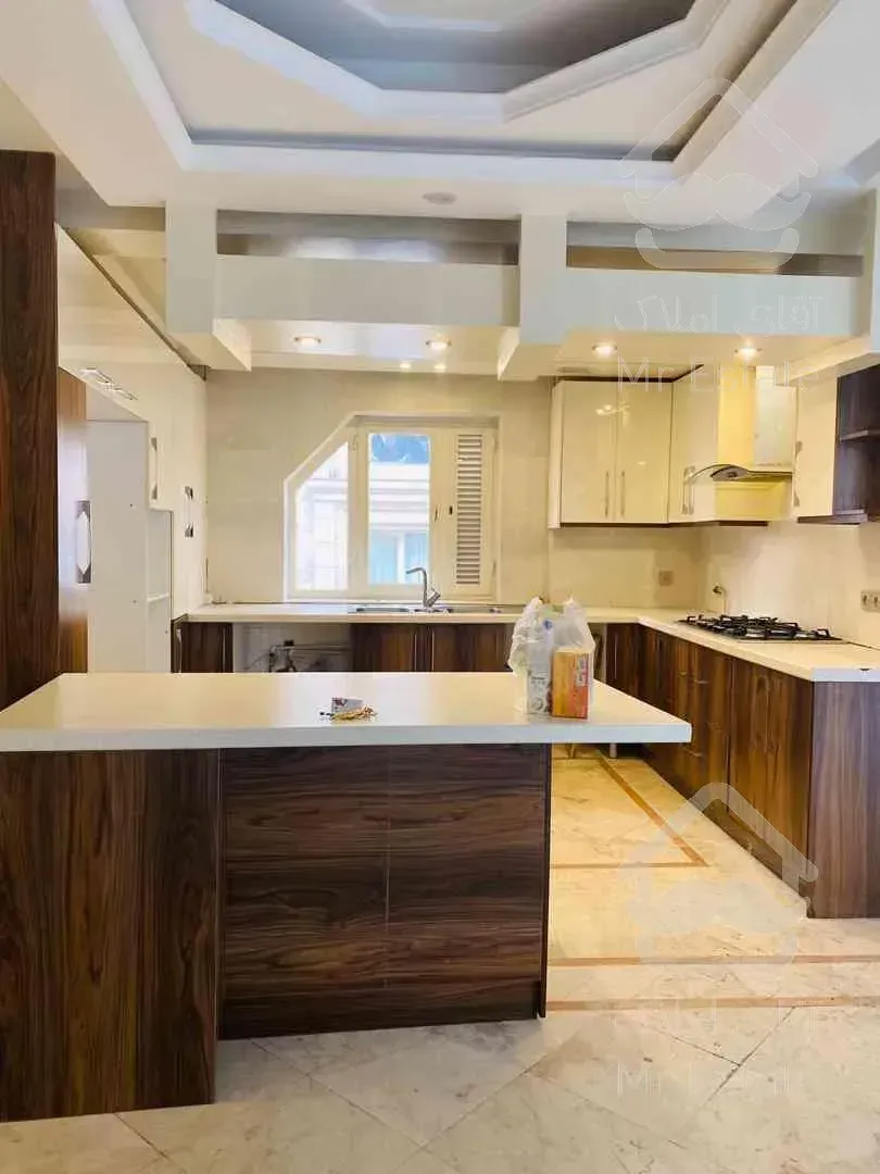 200 متر دوبلکس نیاوران فول امکانات