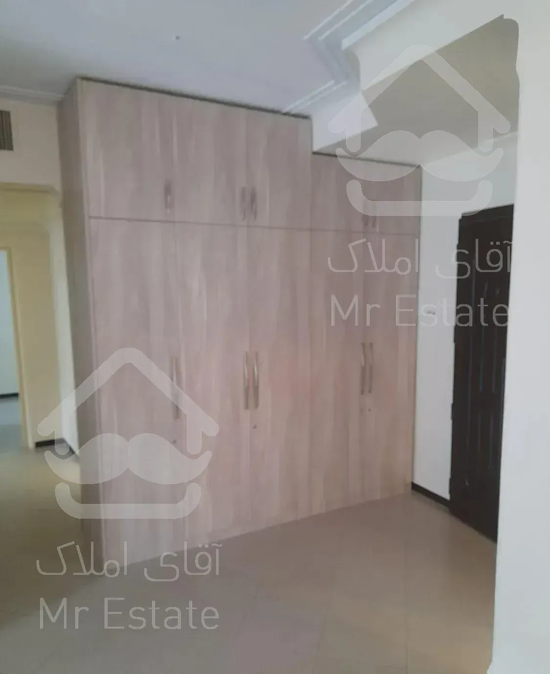 100 متر ( نور نقشه لوکیشن )