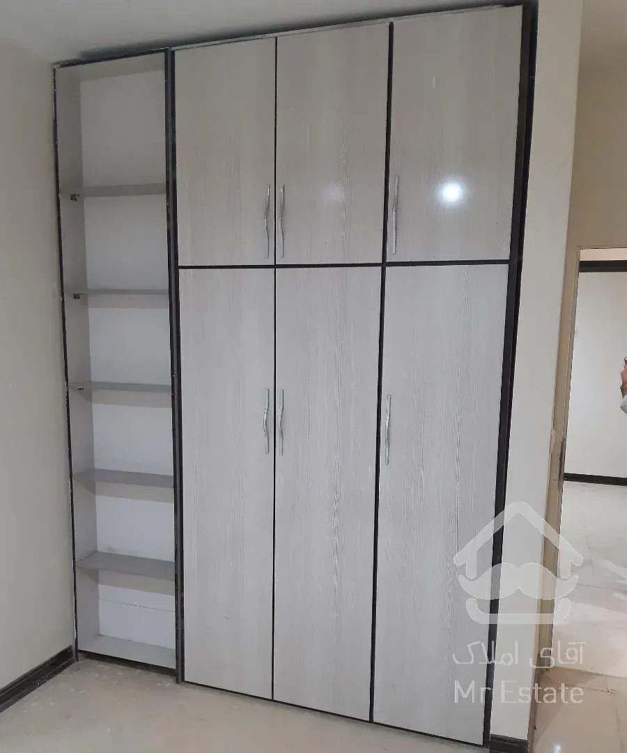 آپارتمان کلید اول خ خرداد بین آبان و آذر