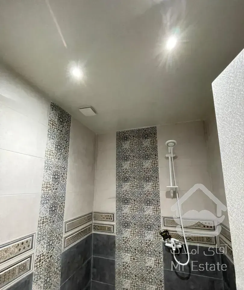 آپارتمان شیک نوساز کلیدنخورده۱۸۰متری