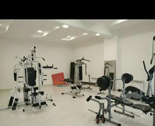 کامرانیه ، ۱۳۶ متر ۲ پارکینگ