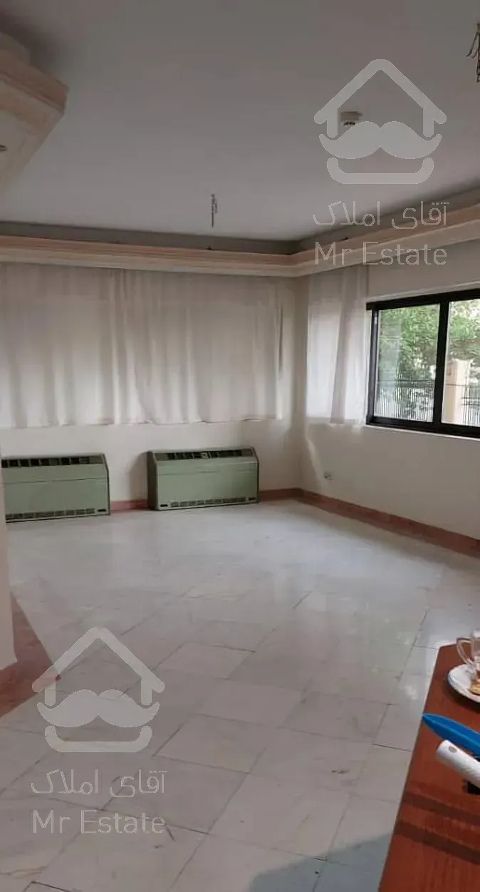 آپارتمان 126 متری 3 خوابه واقع در سعادت آباد