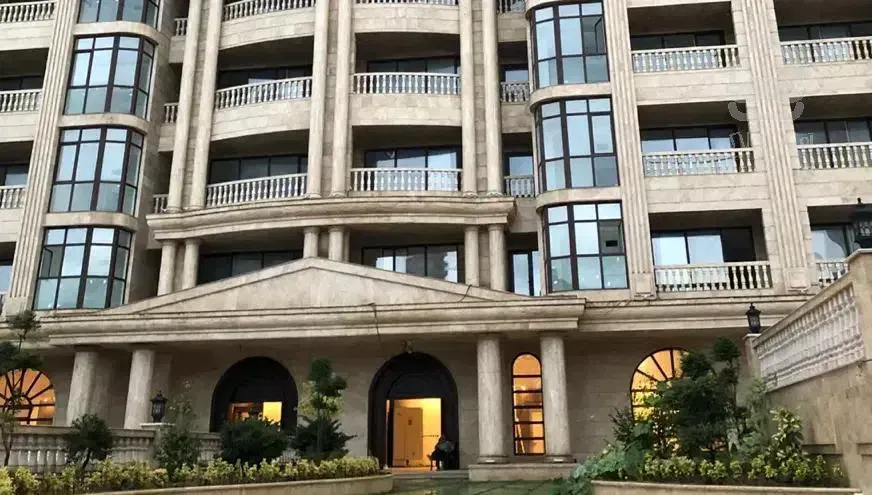 فروش آپارتمان ۱۵۰ متری ویو دریا در برج بابلسر