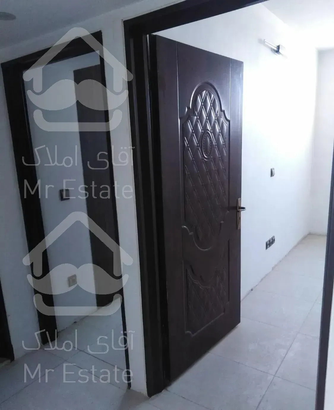 شهرک سیمرغ پشت هایپراجاره واحد 95متری دو خوابه فول