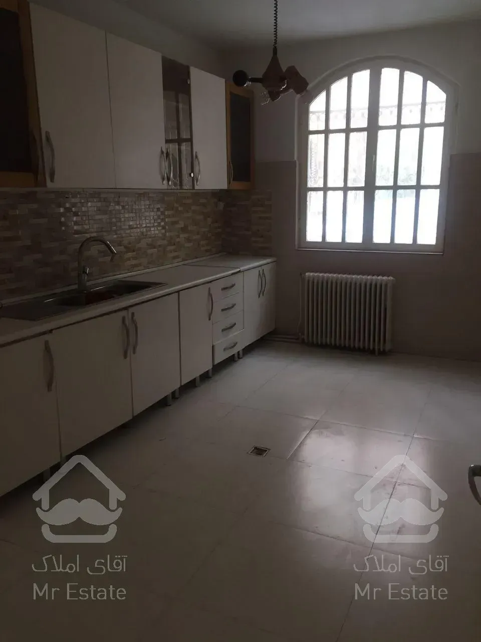 اجاره و رهن آپارتمان زعفرانیه 185  متر شیک