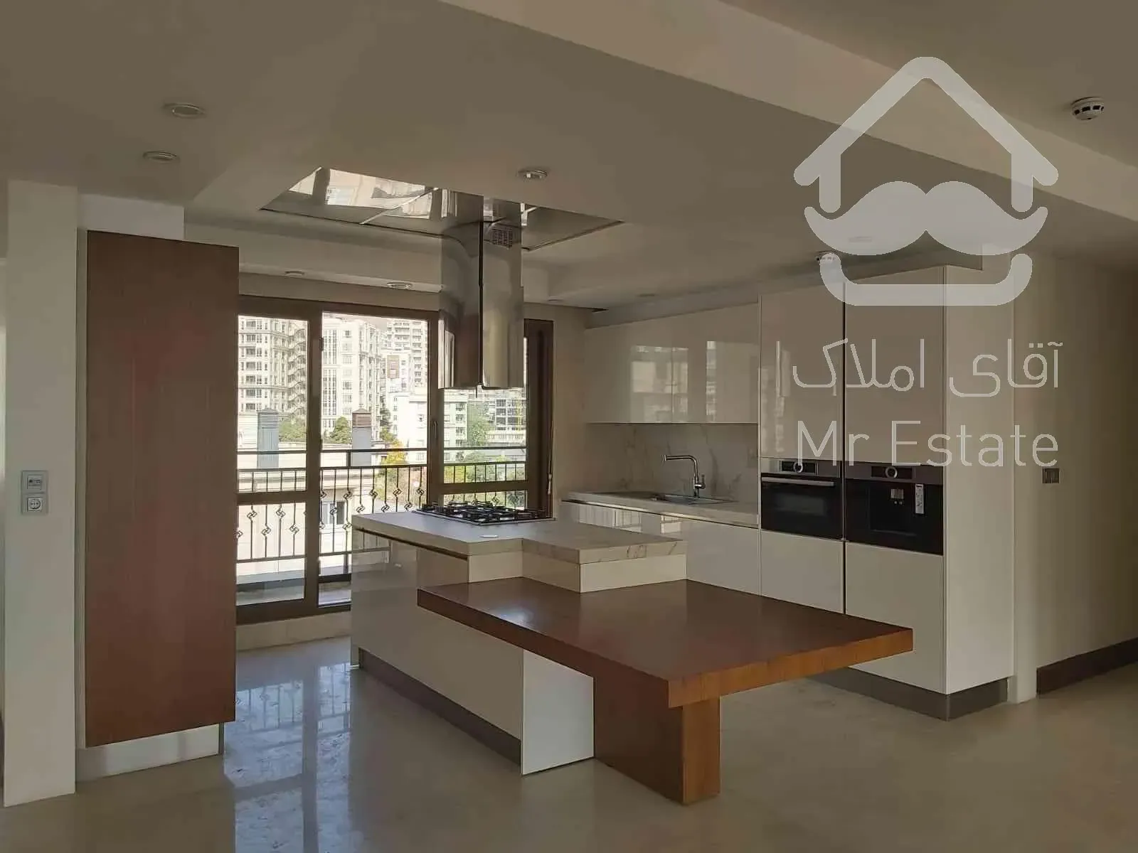 260 متر فول مشاعات طبقه آخر ویو ابدی