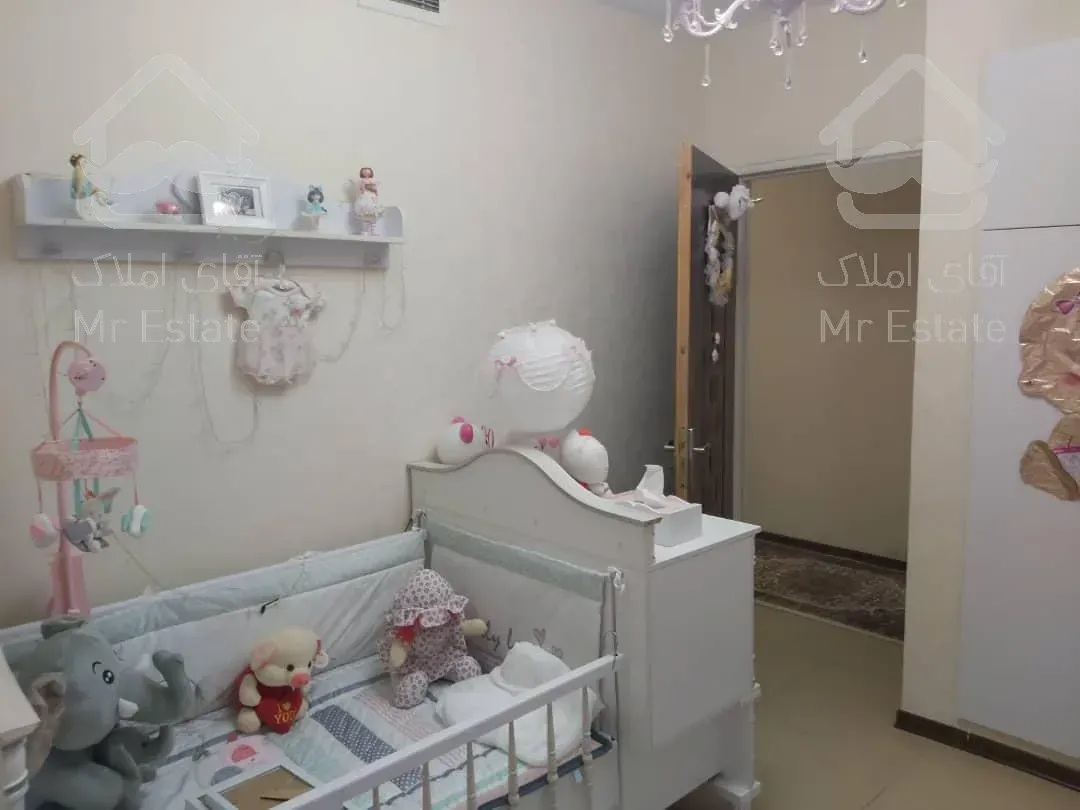 ۹۰متر شهرک چیتگر نوساز طبقات بالا برج شهرک چیتگر منطقه ۲۲